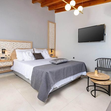 Metropolitan Pearl Boutique Hotel La Canea Esterno foto