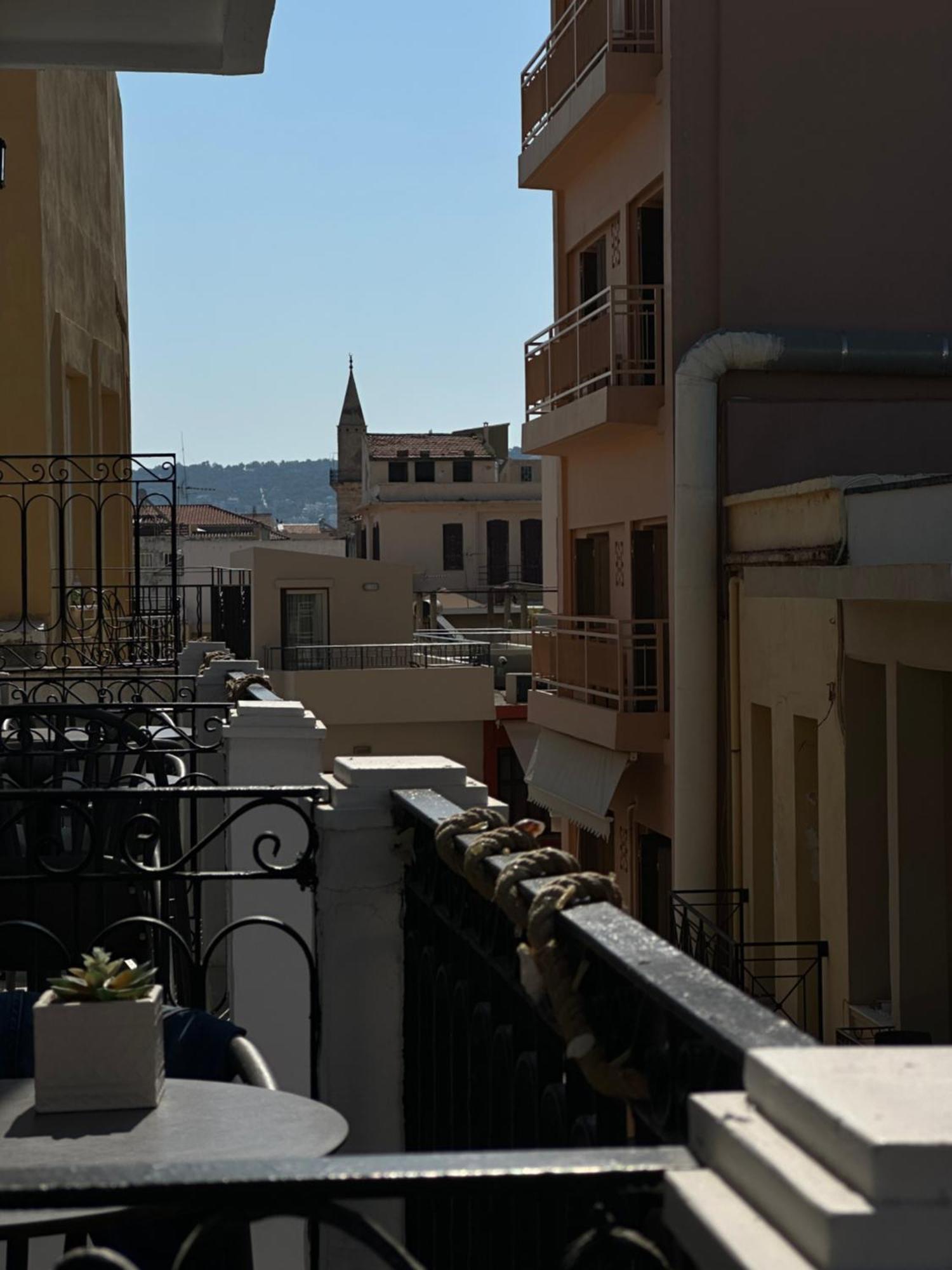 Metropolitan Pearl Boutique Hotel La Canea Esterno foto